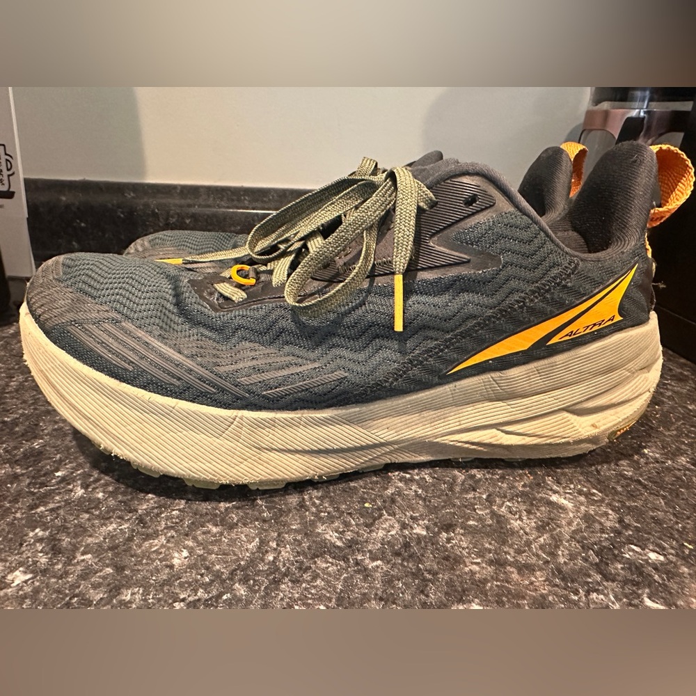 Altra Men’s VIA Olympus Running Shoes – US Size 10 / EU 44
